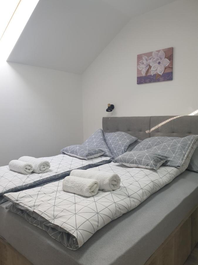 Apartmani Statik Sd Szendrő Kültér fotó
